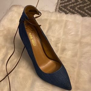 Nine West elegant denim  heels 👠